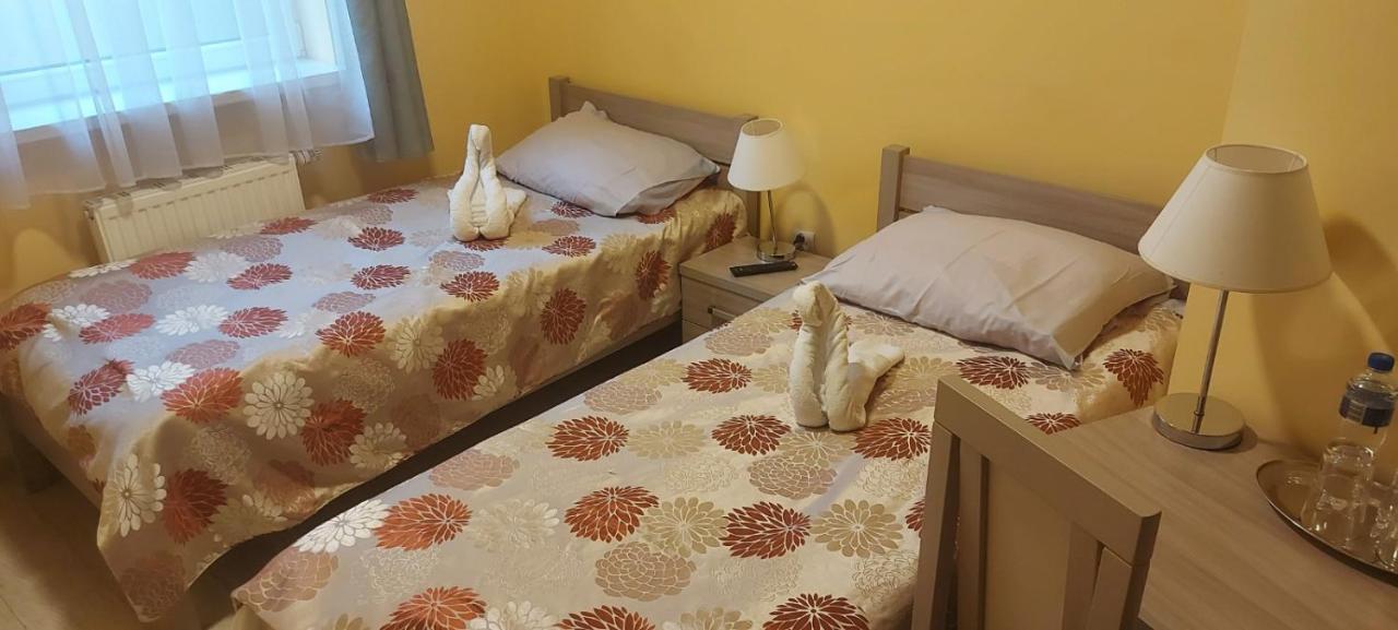 Motel Pauza à Tarnowo Podgórne Extérieur photo