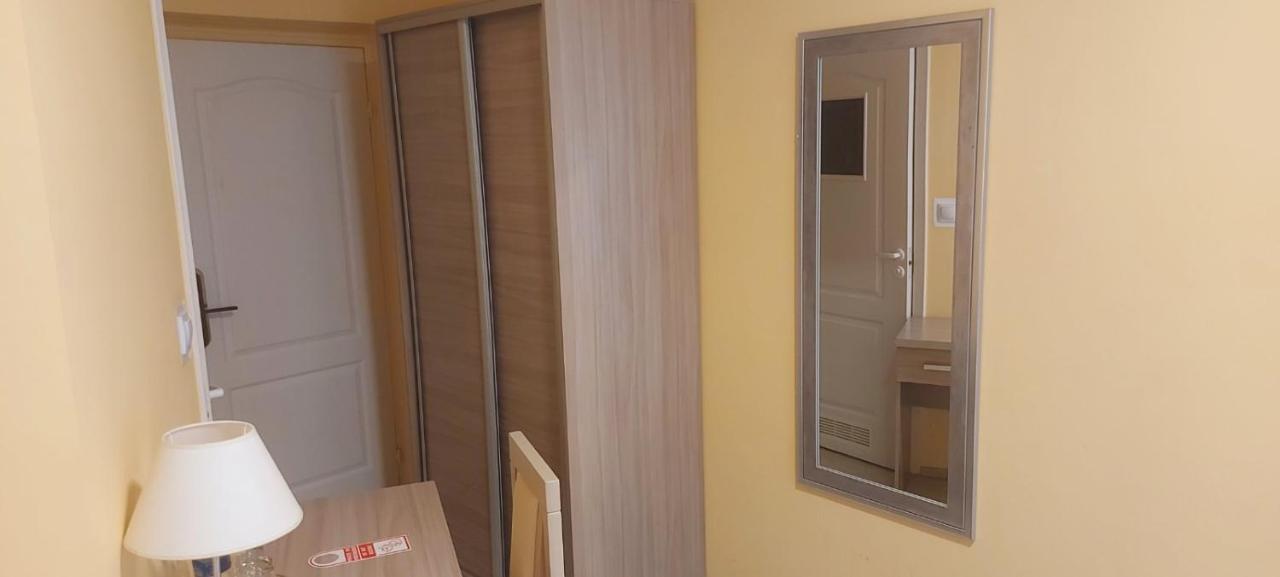 Motel Pauza à Tarnowo Podgórne Extérieur photo