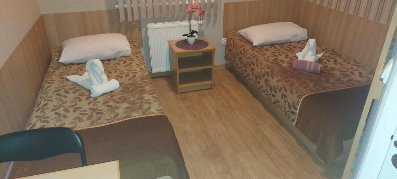 Motel Pauza à Tarnowo Podgórne Extérieur photo