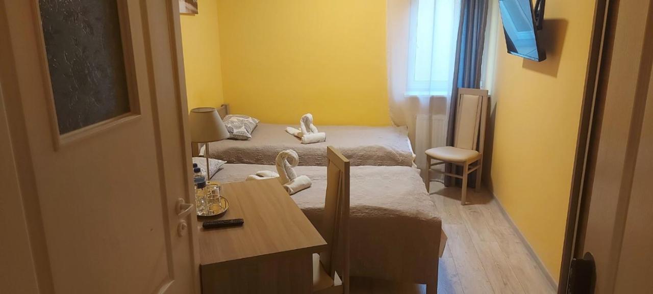Motel Pauza à Tarnowo Podgórne Extérieur photo